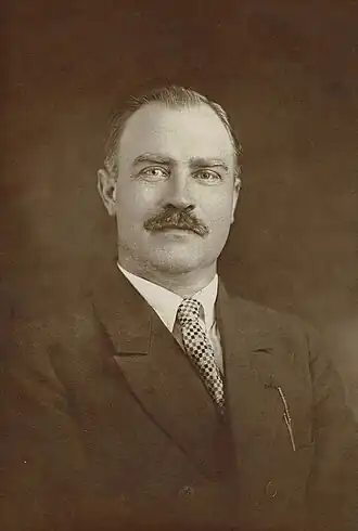 Portretfoto van Chris van Abkoude uit 1925 te New York, USA