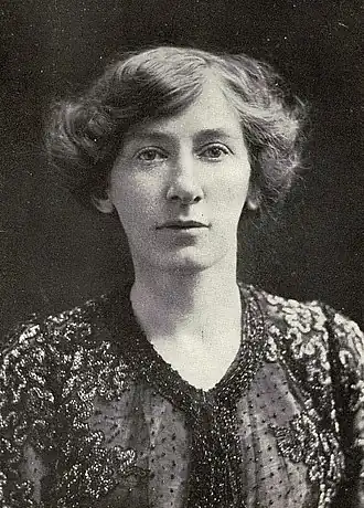 Cicely Hamilton, ca 1907