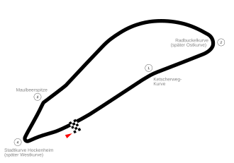 De Hockenheimring vóór 1960: De haarspeldbocht aan de westkant vormt tegenwoordig de Heidelbergerstraße en de Ernst-Wilhelm-Sachs-Straße in Hockenheim