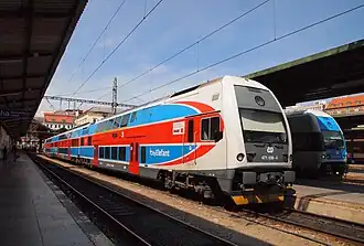 Treinen van het type ČD 471 'CityElefant', die het meeste worden gebruikt voor de diensten op het Esko-netwerk