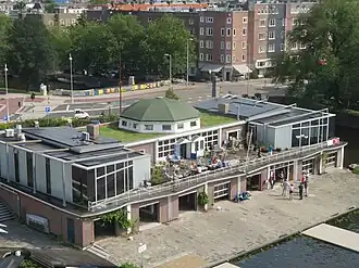 Clubgebouw Roei- en Zeilvereniging De Amstel te Amsterdam.