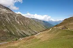 Zicht vanaf de col richting Saint-Colomban-des-Villards in augustus