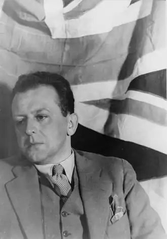 Colin McPhee gefotografeerd door Carl Van Vechten in 1935