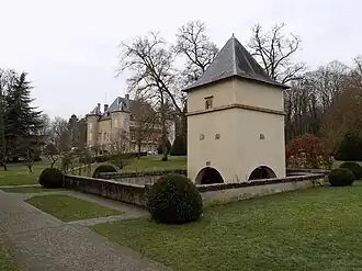 De duiveltil en het Château d'Urville