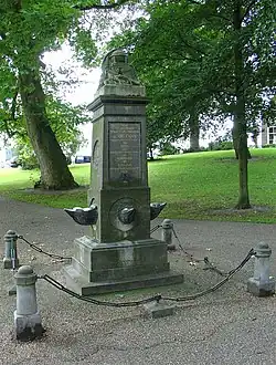 Monument voor de gebroeders Cornelis en Frederik de Houtman