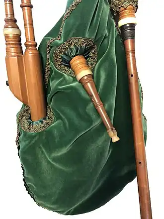 Jean-Pierre Van Hees met een cornemuse