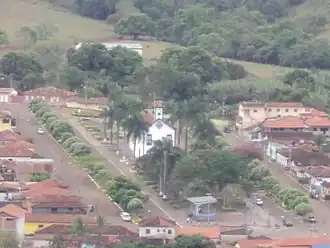 De kapel Bom Jesus de Matozinhos in het centrum van Couto de Magalhães de Minas