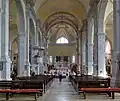 Middenbeuk, zicht op hoogaltaar