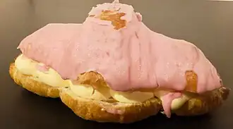 De crompouce, een kruising tussen croissant en tompouce