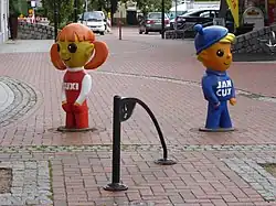 Stadsmascottes Cuxi en Jan Cux