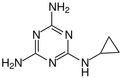 Structuurformule van cyromazine