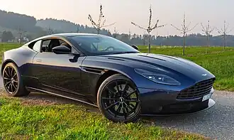 Aston Martin DB11 AMR