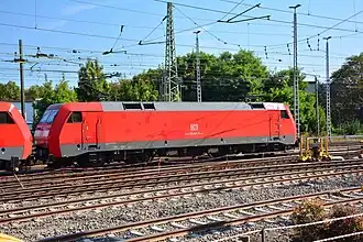 DB 152 047-7