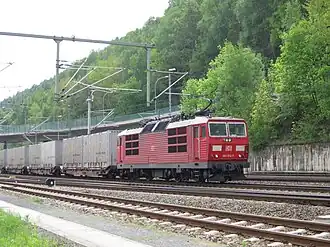 DB 180 012-7 in maart 1994 te Děčín