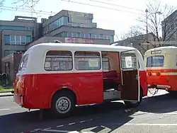 Karosa B 40-bijwagen voor bussen