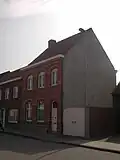 Halfvrijstaande burgerwoning