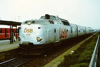 DSB MA 470 in de laatste DSB kleurstelling