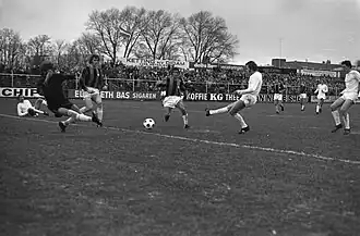 DWS – N.E.C. (2–3) op 12 december 1971, Janssens scoort.