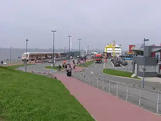 Haven met treinstation