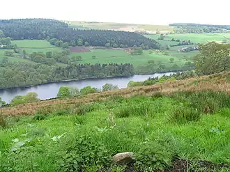 Dale Dike Reservoir. In 1864 brak de dam van dit bekken en veroorzaakte de grote overstroming van Sheffield