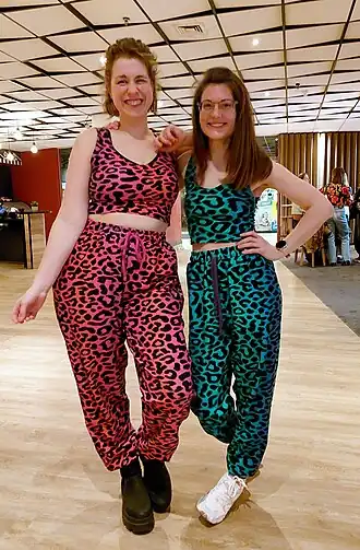 Damn, Honey (Marie Lotte Hagen (links) en Nydia van Voorthuizen (rechts)) op 21 maart 2025 in Theater Figi, Zeist