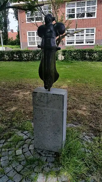 Danseres met tamboerijn (mei 2019)