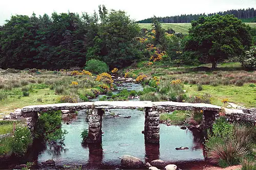 Brug in het nationale park Dartmoor