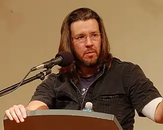 David Foster Wallace tijdens een lezing in 2006