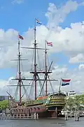 Replica van het VOC-schip Amsterdam.