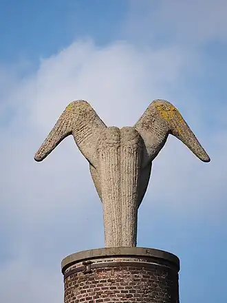 De Engel op sokkel (mei 2017)