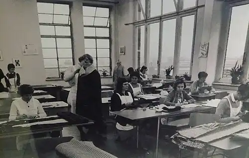 Naaicursus, in de periode 1935-1940