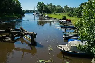 Instroom van het Schildmeer (achtergrond) in De Groeve