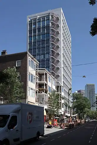 Kantoorgebouw De Leuve