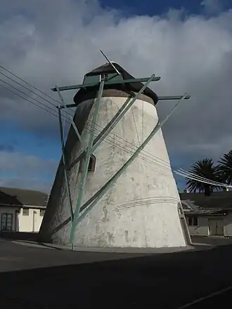 Achterzijde van de molen