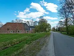 Huizen langs de Westerpaauwenweg in De Paauwen