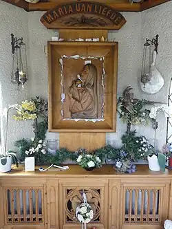 Madonna met kind in kapel Maria van Liefde