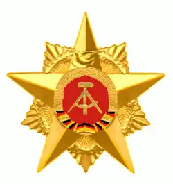 De gouden ster van de Orde van de Volkerenvriendschap