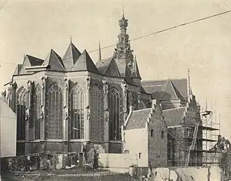 Het door Schairt ontworpen koor van de Nijmeegse Stevenskerk (1969)