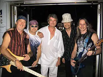 Deep Purple in 2004. V.l.n.r. Roger Glover, Ian Paice, Ian Gillan, Don Airey en Steve Morse