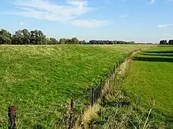 Dijk aan de Rheinuferstraße