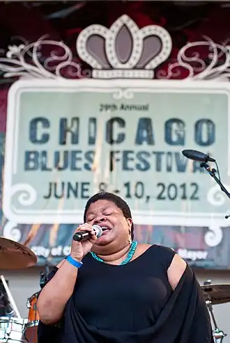 Deitra Farr op het Chicago Blues Festival in 2012