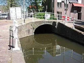 Drogerijbrug over Vlamingstraat bij Oosterstraat