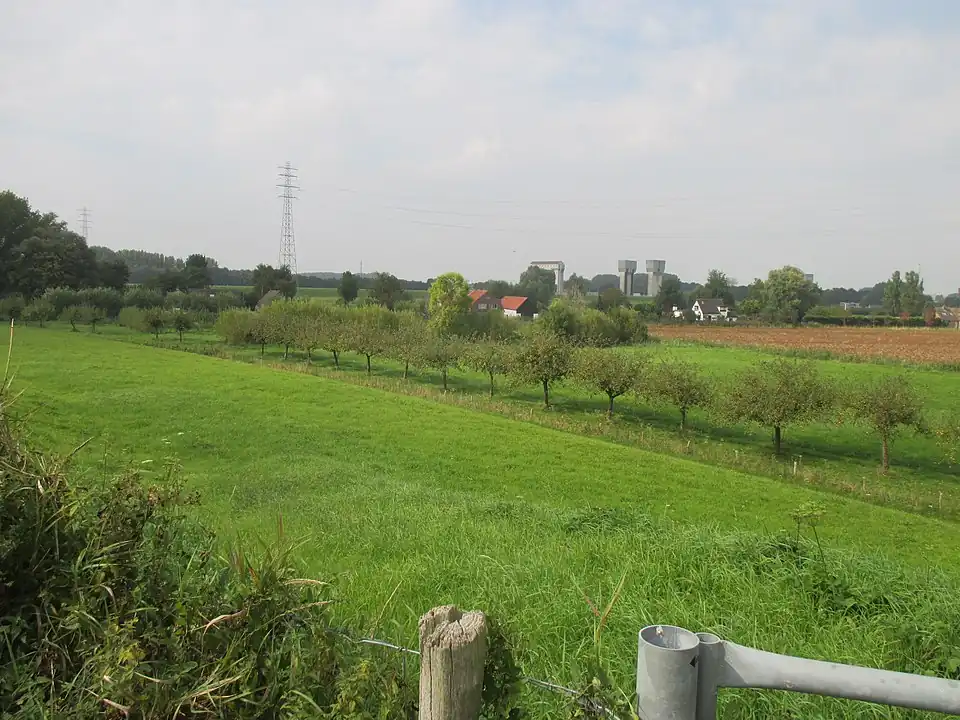 Den Akker Echteld overicht vanuit het oosten