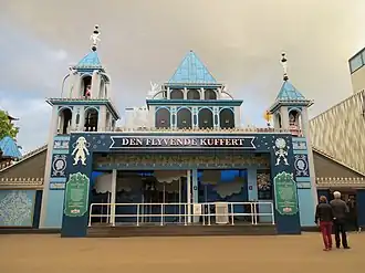 Entree van de darkride