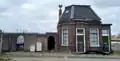 Brugwachtershuisje met dienstwoning