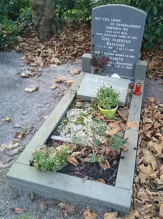 Graf op de Algemene begraafplaats van Den Helder