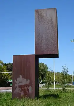 Intersection (1981), Den Haag