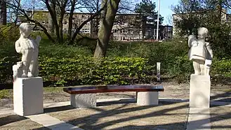 Ot en Sien (1930), Den Haag