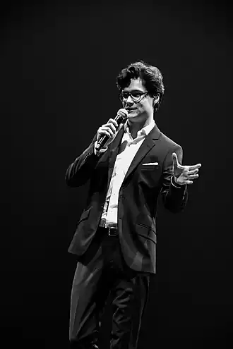 Dennis van Aarssen tijdens de VEED Awards in 2019