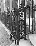 Detail hek zijde Lange Voorhout